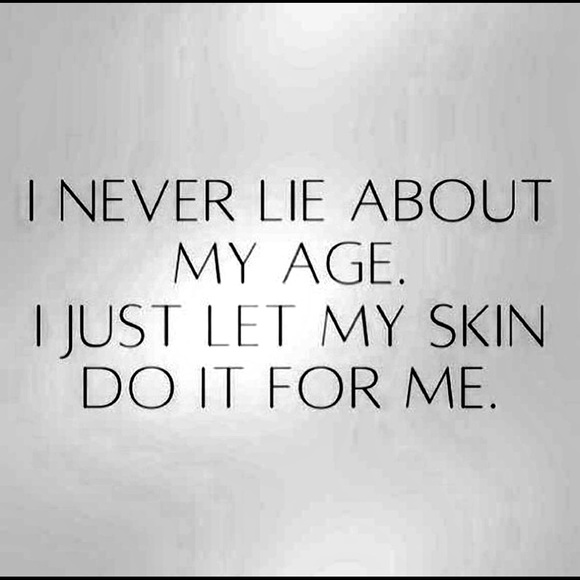 Meet your Posher, Kelly aka Cypermoon - Picture 3 of 12